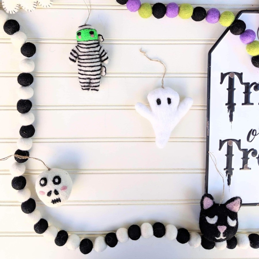 Eco Decor Friendsheep | Kirk The Black Cat