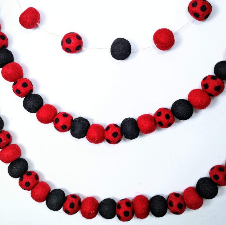 Eco Decor Friendsheep | Ladybug Eco Garland