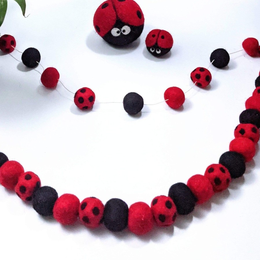 Eco Fresheners Friendsheep | Ladybug Eco Garland